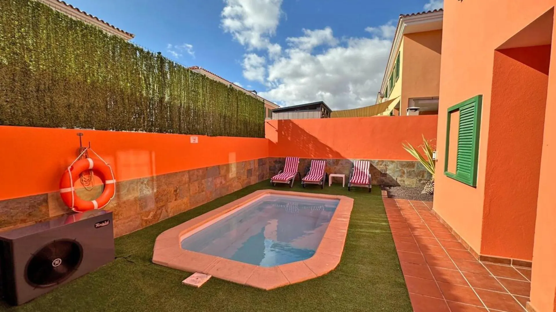 Villa Garden تاراخاليخو